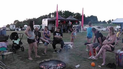 S295007528Mittel29.JPG